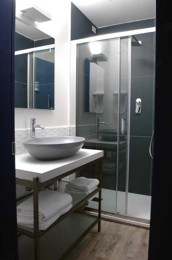 Roma Suite Apartments Cervia Exteriör bild